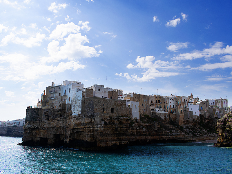 Polignano a Mare é a pérola do Adriático - Lama Monachile