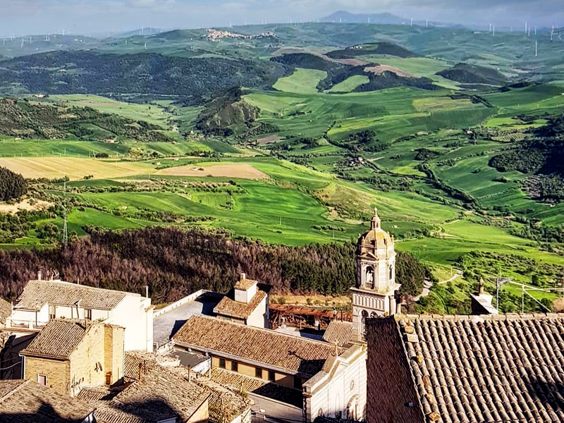 o panorama de SantAgata di Puglia